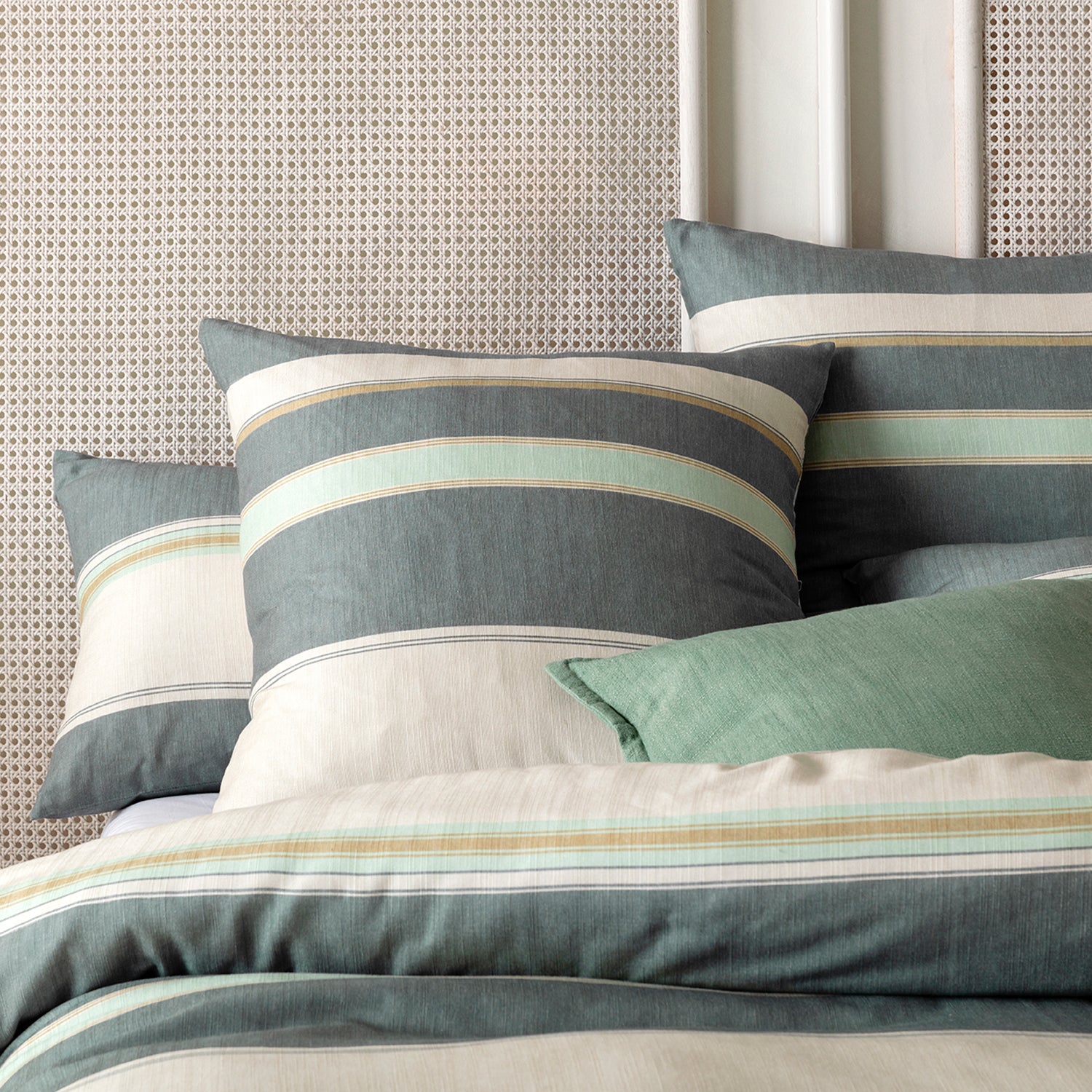Brooks Euro Pillowcase EURO PILLOWCASE HARRIS SCARFE
