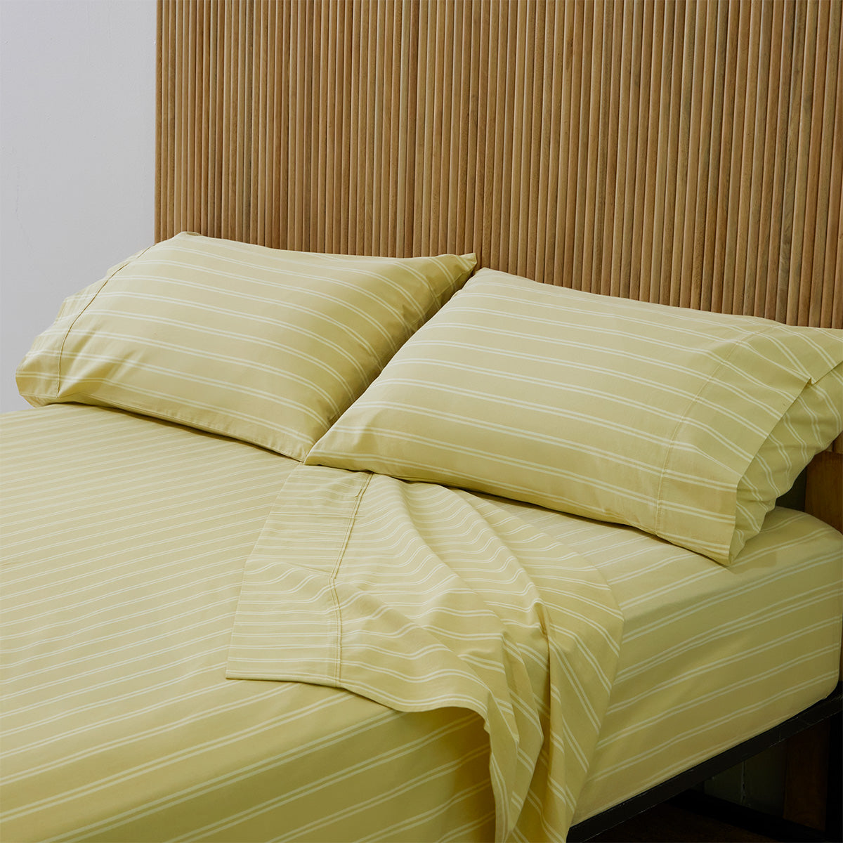 Pinstripe Lime Sheet Set